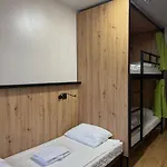 Foka Hostel *